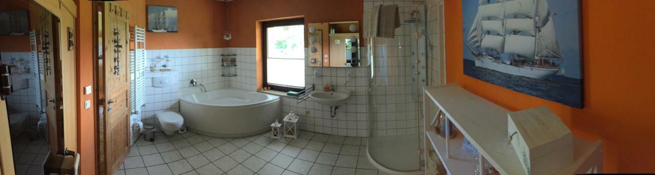Ferienwohnungen "Weitblick" Und "Schwalbennest" Lodmannshagen Luaran gambar