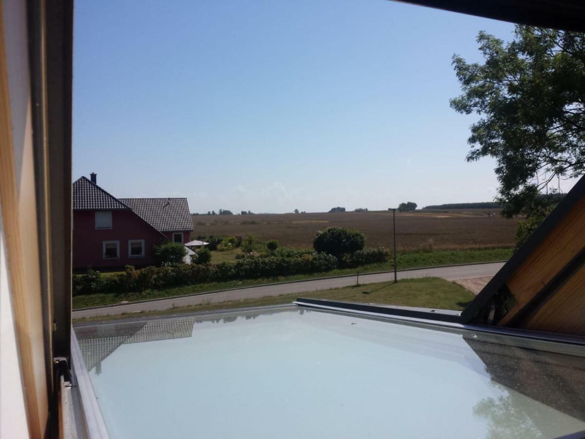 Ferienwohnungen "Weitblick" Und "Schwalbennest" Lodmannshagen Luaran gambar